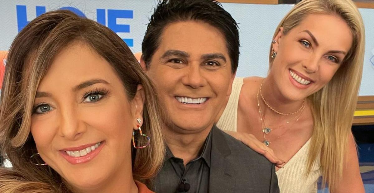 Ticiane Pinheiro surge no estúdio com Cesar Filho e Ana Hickmann: ”Dia de matar as saudades”