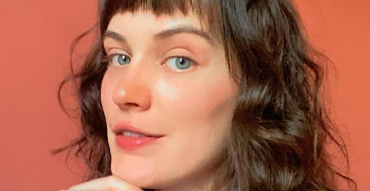 Bianca Bin recebe chuva de elogios ao publicar belos cliques na praia: ”Sempre linda!”