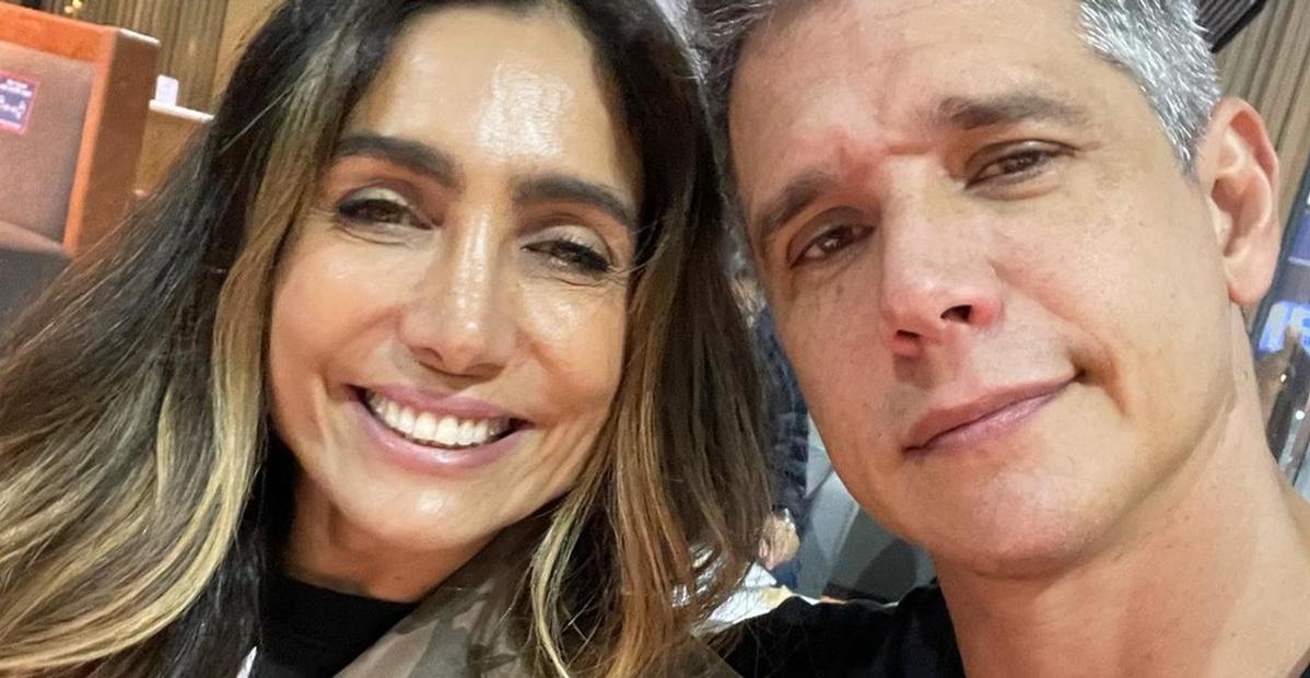 Marcio Garcia surge no aeroporto com a esposa: ”Será que essa lua de mel agora sai?”