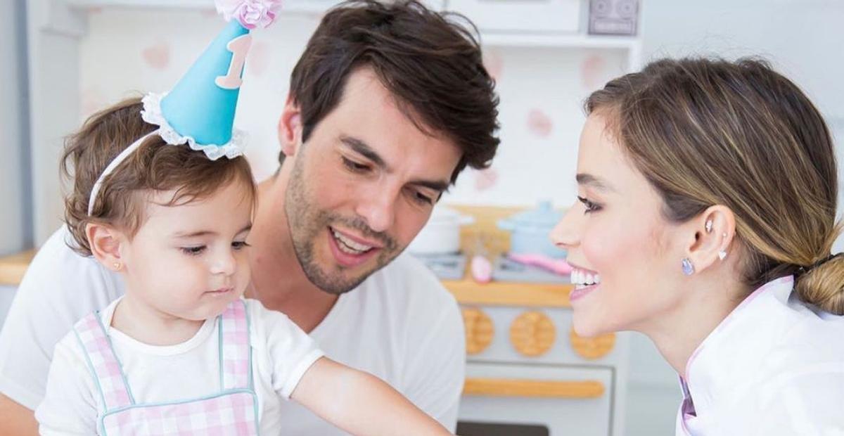 Ao lado de Kaká, Carol Dias posta fotos com golfinhos e encanta ao mostrar reação de Esther