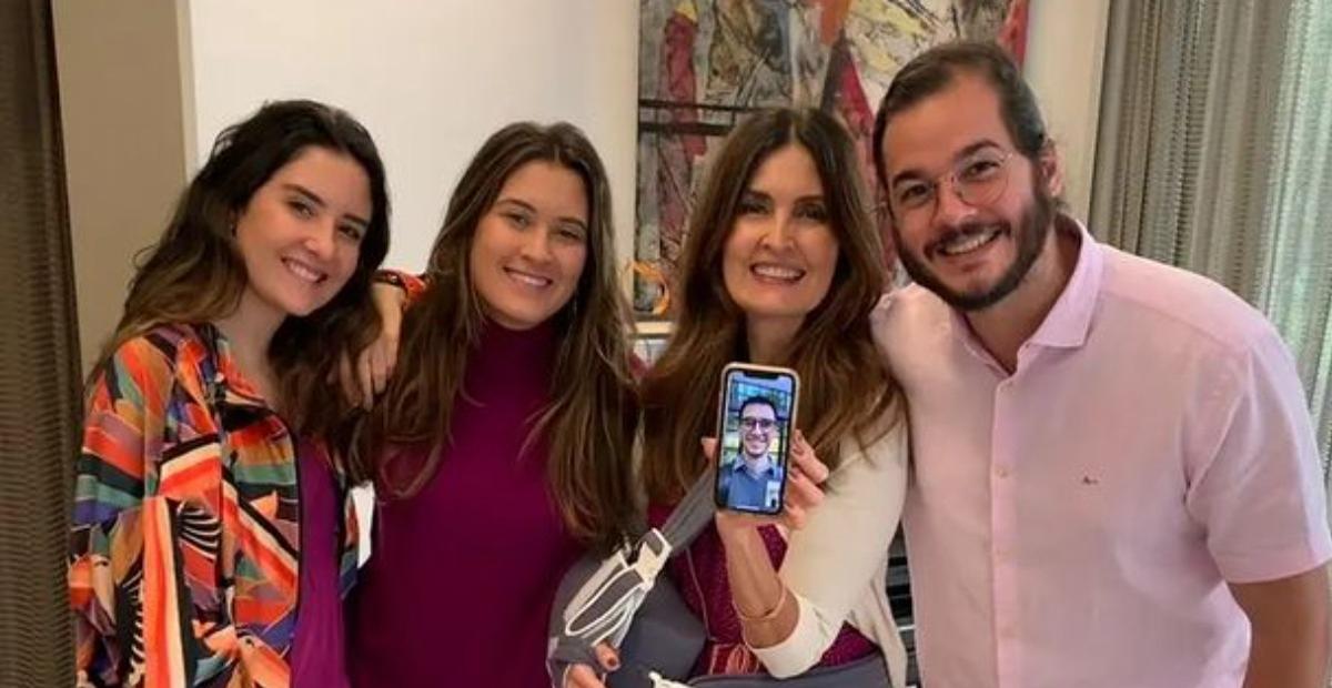 Túlio Gadêlha homenageia os trigêmeos de Fátima Bernardes e brinca: ”De 24 pra 30 é um pulo”