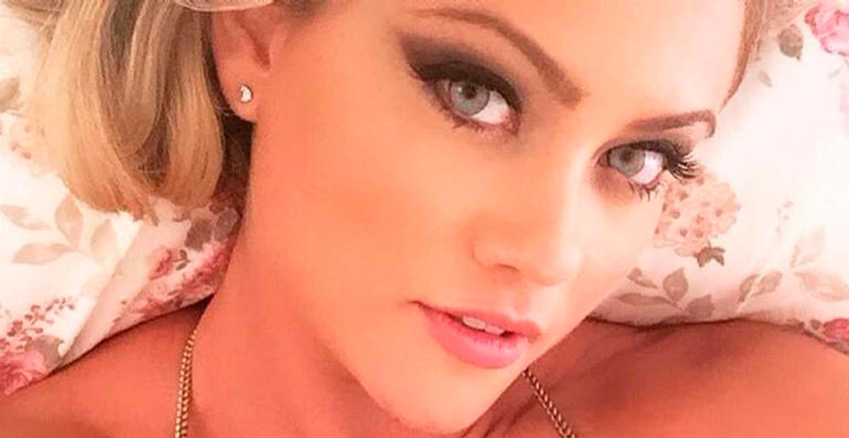 Ellen Rocche é clicada de lingerie e corpo escultural vira assunto na internet