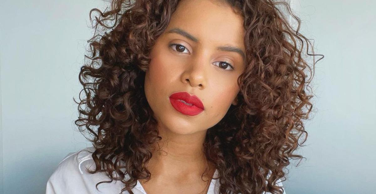 Sem sutiã, ex-BBB Gleici Damasceno surpreende com look bem sensual de Halloween