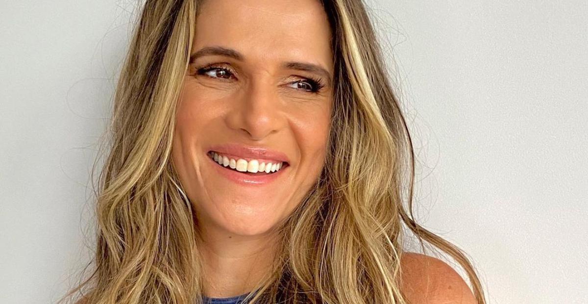 Ingrid Guimarães relembra bastidores de ‘Caras e Bocas’ com barrigão de grávida: ”Saudade”