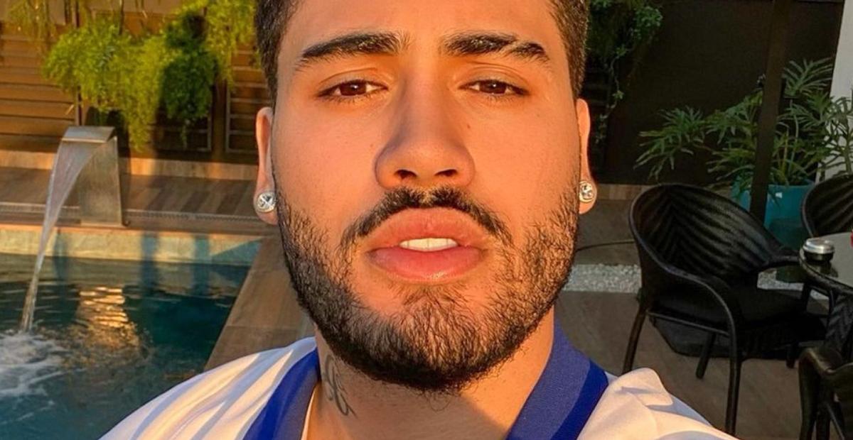 Kevinho mostra bastidores de sua participação em ‘Sintonia’ com Alok e Jottapê