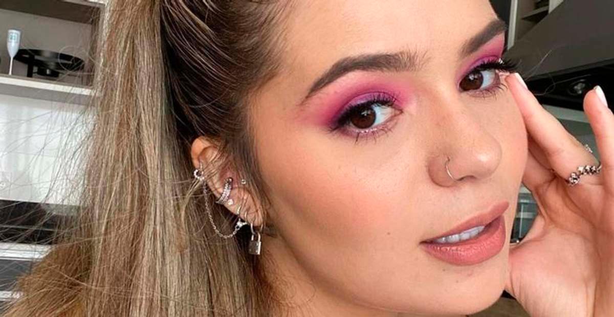 Sem sutiã, Viih Tube aposta em look sexy de Halloween: ”Que gata!”