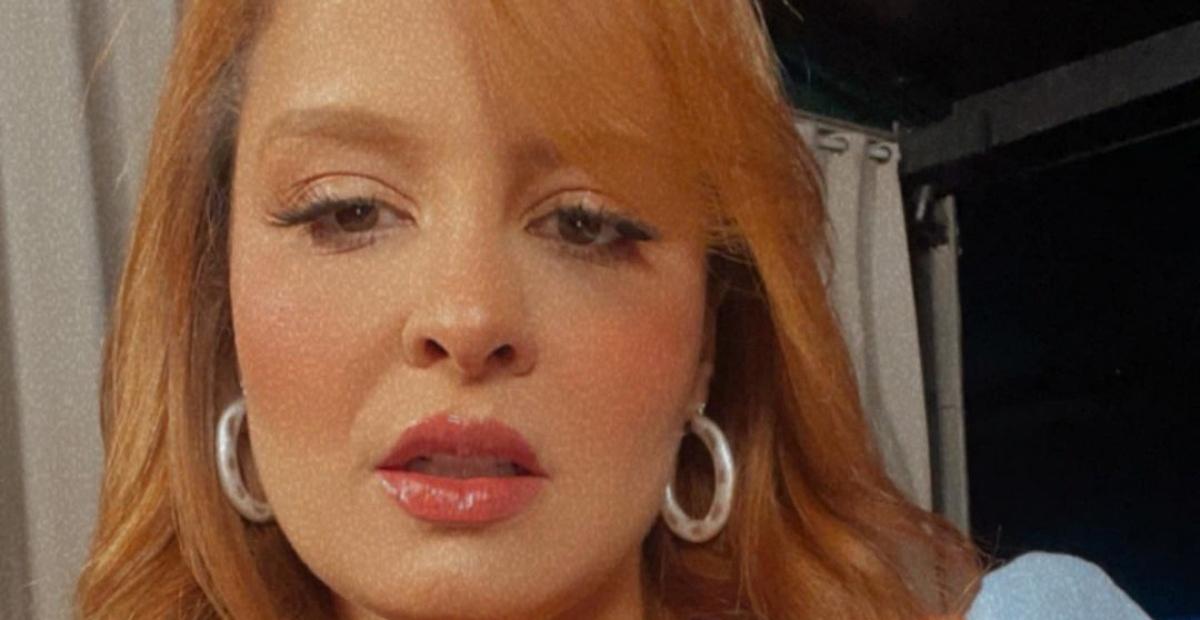Maiara ostenta corpo sarado ao surgir de biquíni e ganha elogios: ”Tão perfeita”