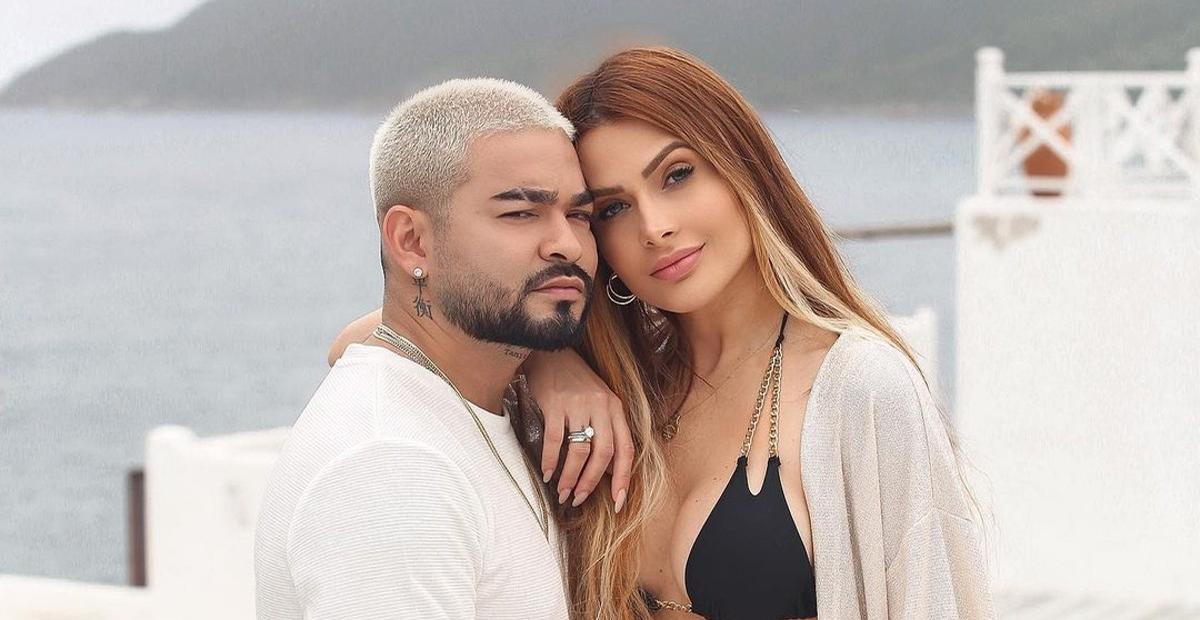 Yudi Tamashiro e Mila ficam noivos e trocam declarações na web