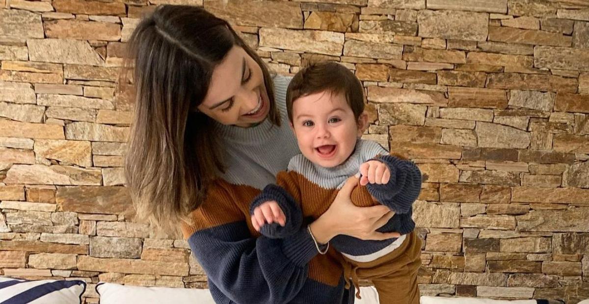 Sthefany Brito explode o fofurômetro com foto do filho: ”Gatinho da mamãe”
