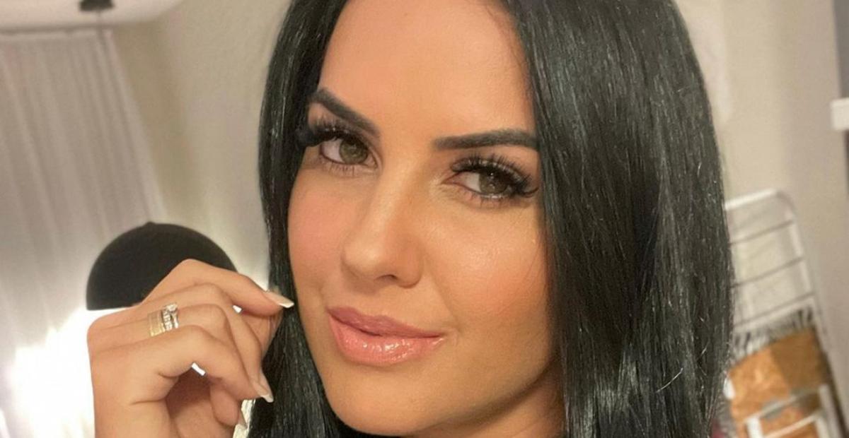 Graciele Lacerda aposta em shortinho mínimo para clique arrasador e fãs elogiam: ”Maravilhosa!”