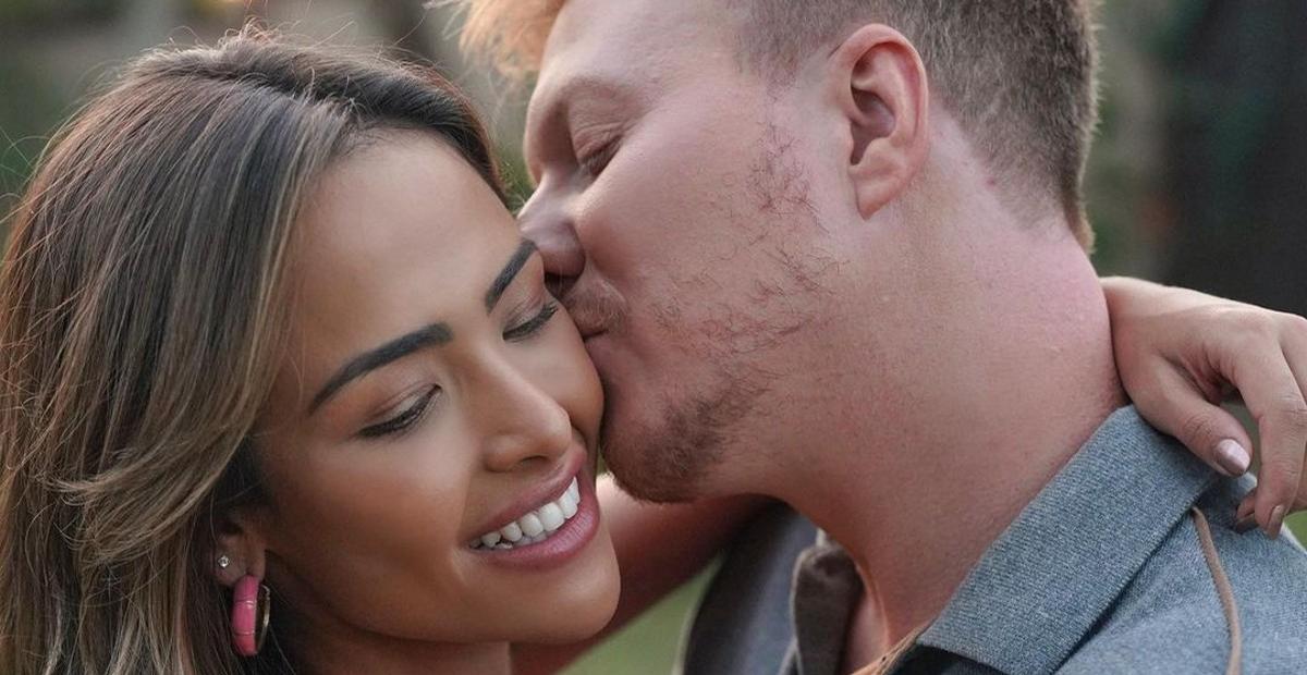 Gabi Luthai se declara ao postar foto com Teo Teló: ”Meu sonho realizado”