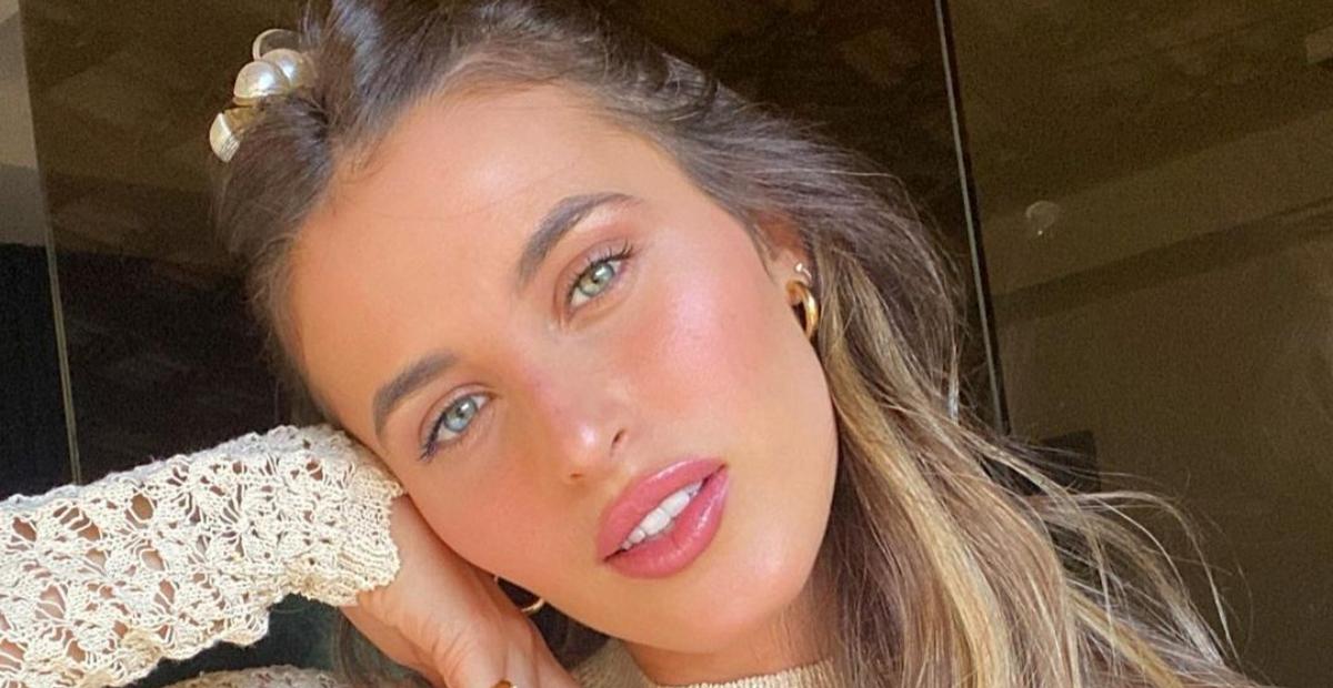 Lorena Carvalho muda de visual e surge com as madeixas mais loiras: ”Um belo dia resolvi mudar”