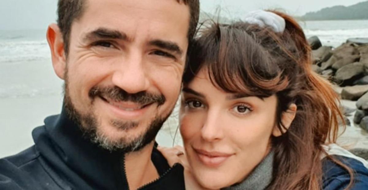 Felipe Andreoli se declara para Rafa Brites ao celebrar 10 anos de união: ”Hoje, acordo sorrindo”