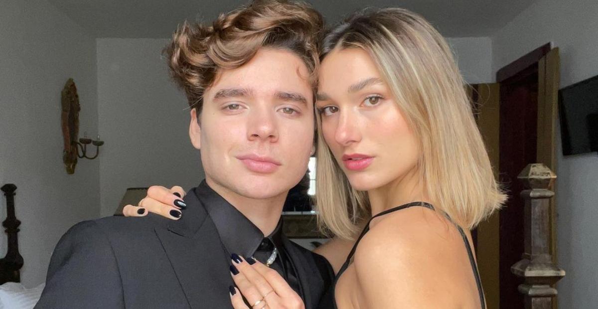 João Figueiredo e Sasha Meneghel posam juntos em cliques românticos e encantam