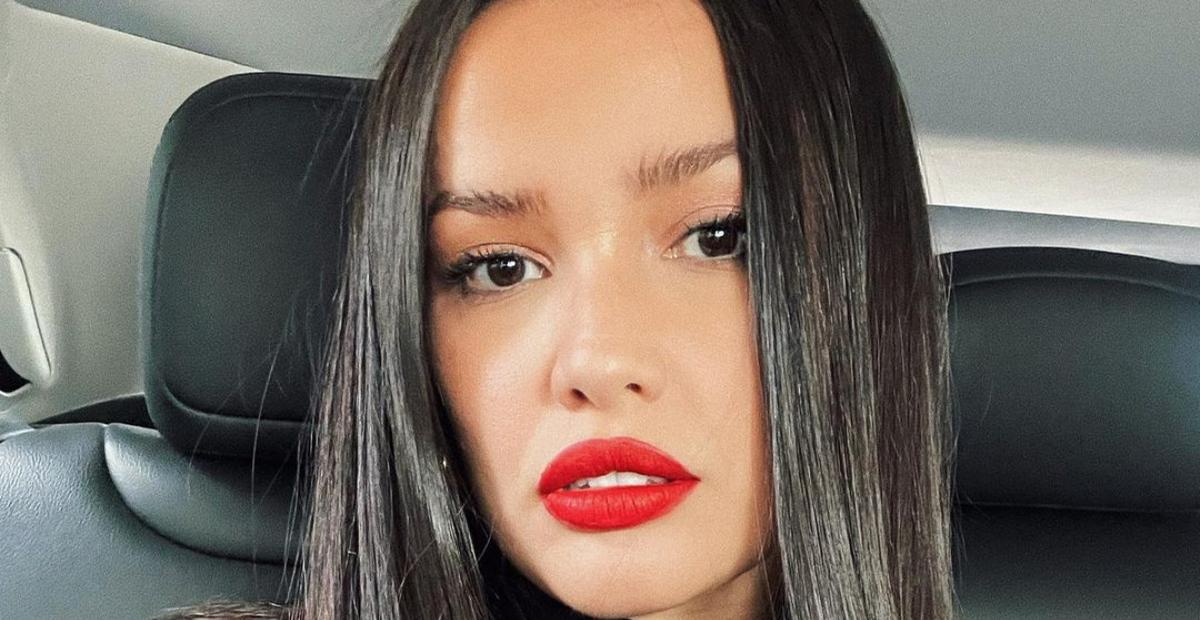 Juliette Freira chama atenção ao surgir exuberante com vestido curtinho: ”Apaixonada nessa beleza”