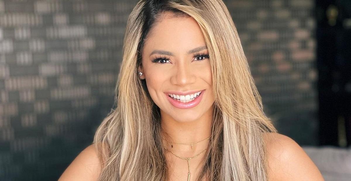 Aos 26 anos, cantora Lexa anuncia que dublou seu primeiro filme