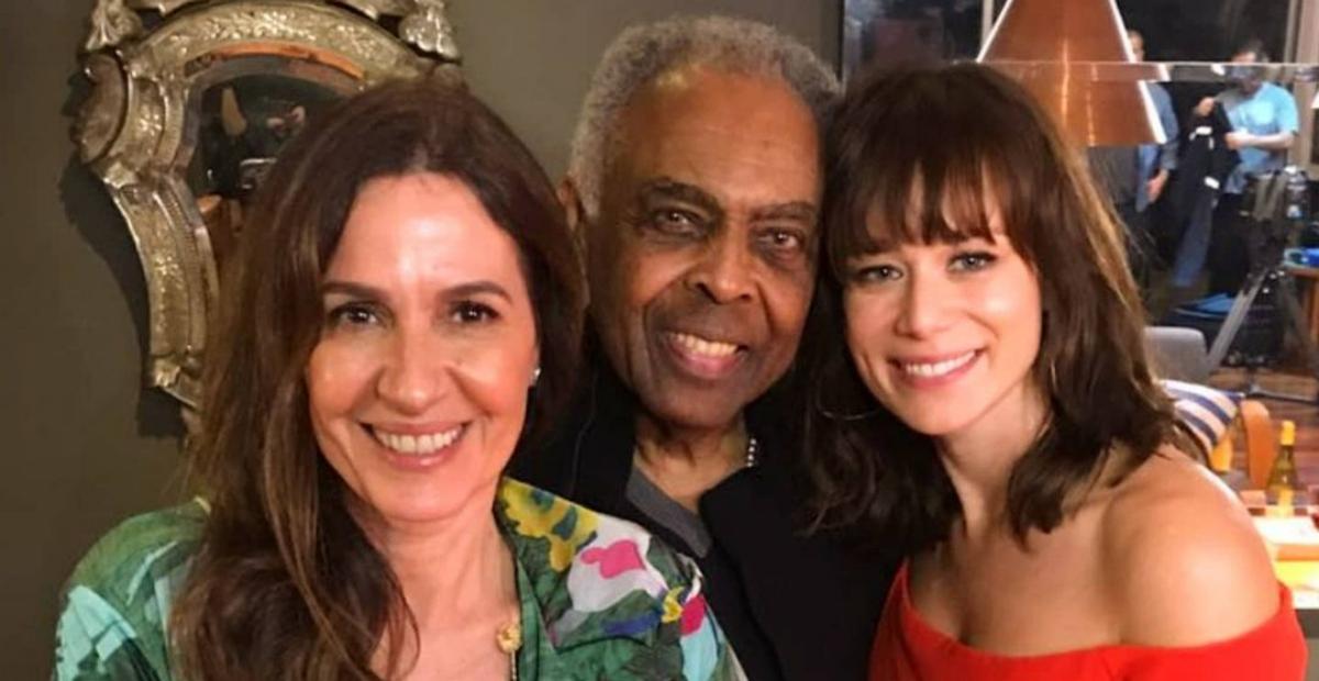 Mariana Ximenes celebra eleição de Gilberto Gil para a Academia Brasileira de Letras: ”Viva ele!”