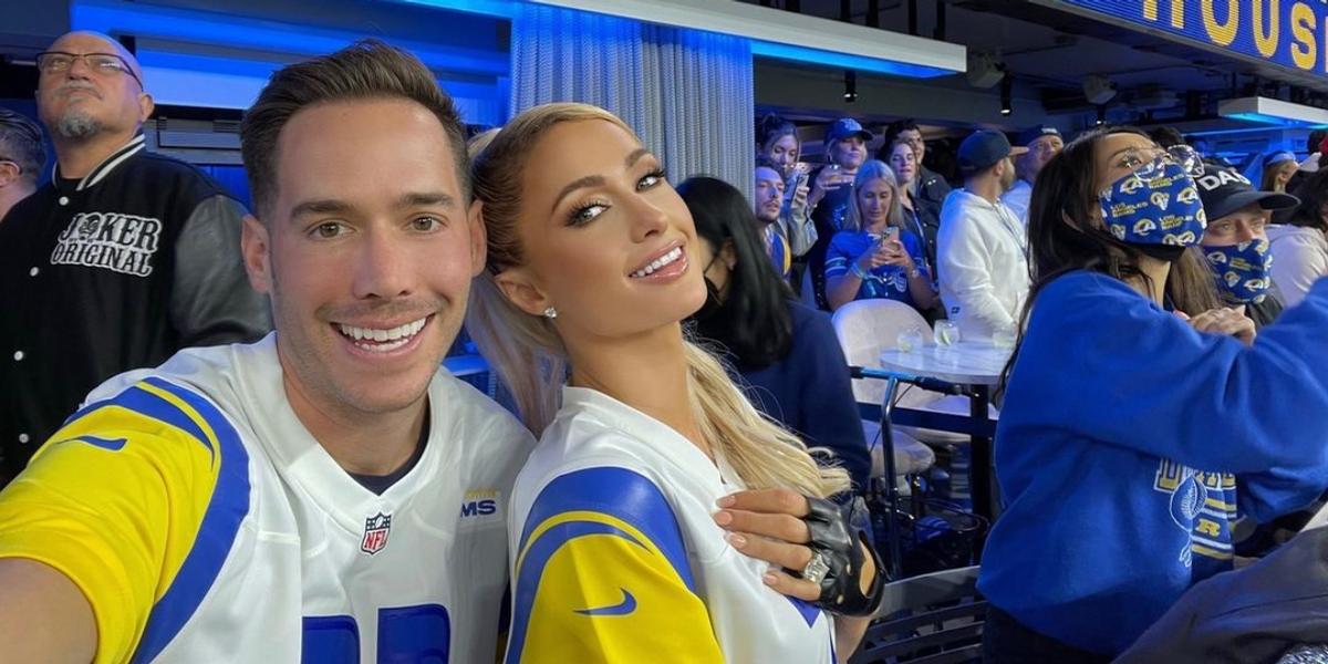 Paris Hilton se casa com o empresário Carter Reum em cerimônia milionária: ”Para sempre”