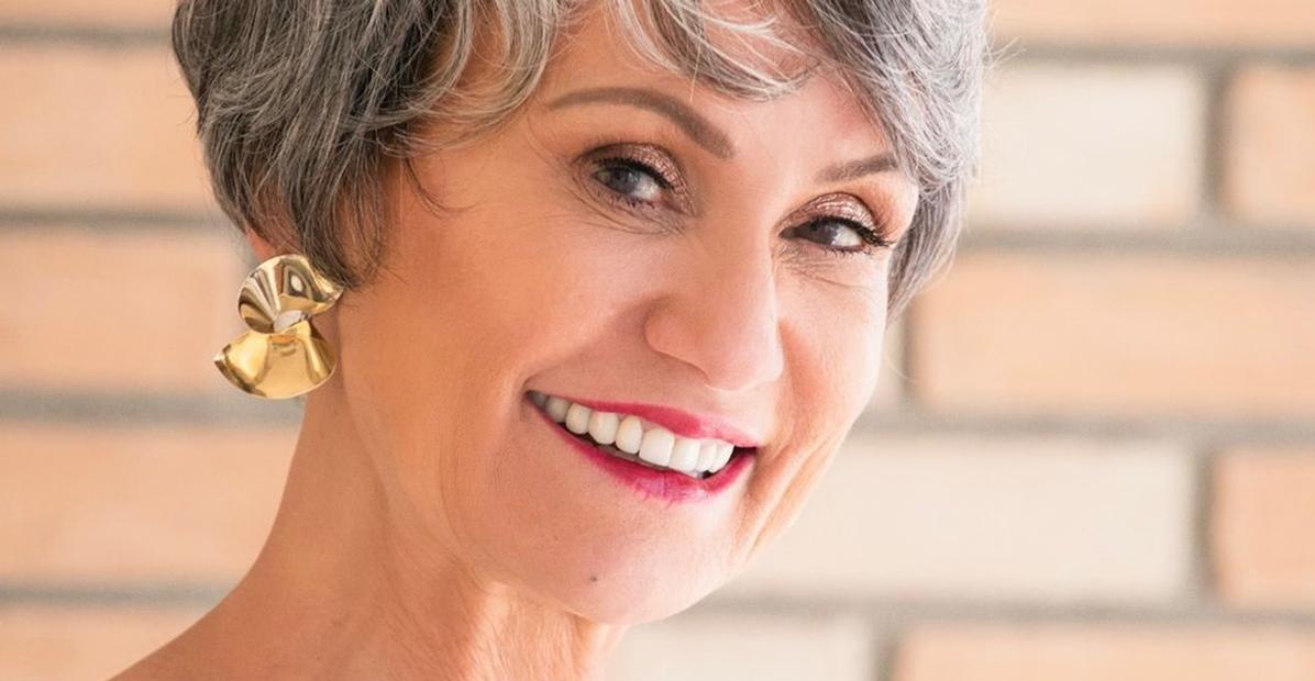 Completando 64 anos, Faa Morena fala sobre novo ciclo: ”Gosto de renascimento”