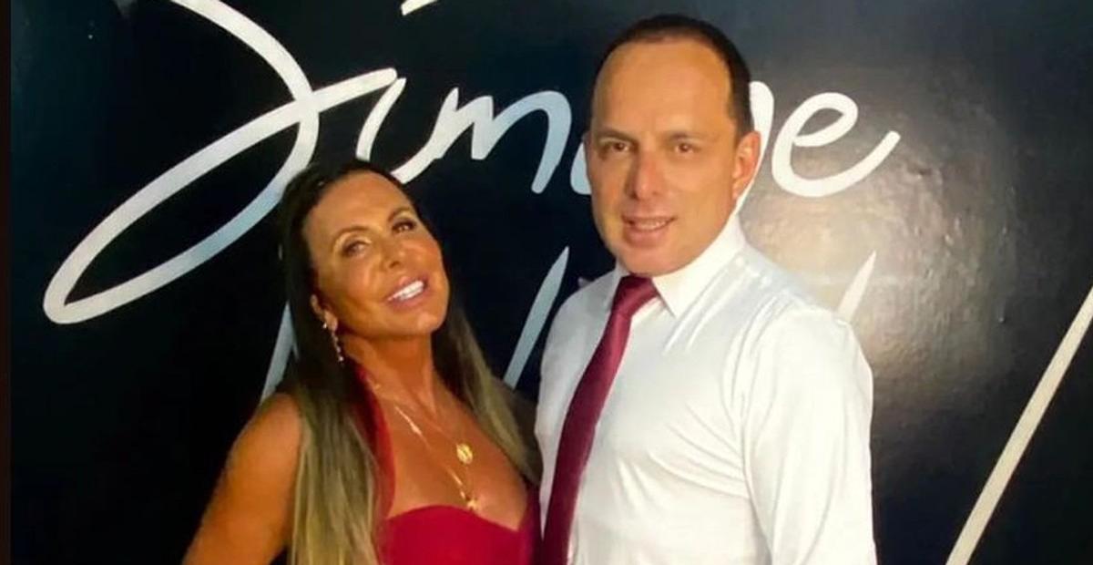 Gretchen se declara ao revelar que se casou com Esdras em Portugal também