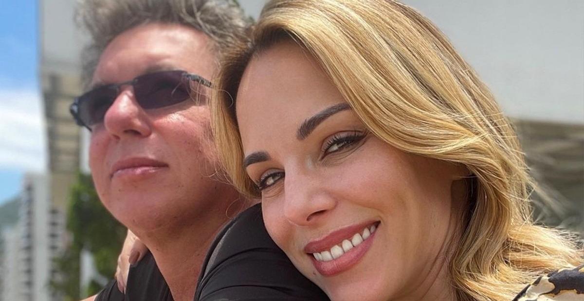 Ana Furtado e Boninho curtem passeio especial no Central Park, em NYC