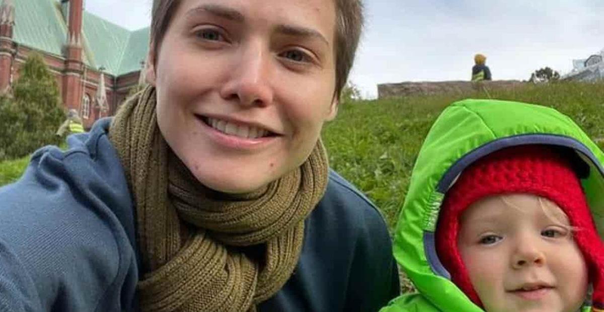 Leticia Colin publica clique fofíssimo do filho, Uri, e seguidores comparam: ”Mesmo sorriso”