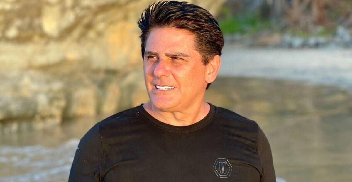 César Filho encanta ao recordar fotos com a família em Dubai