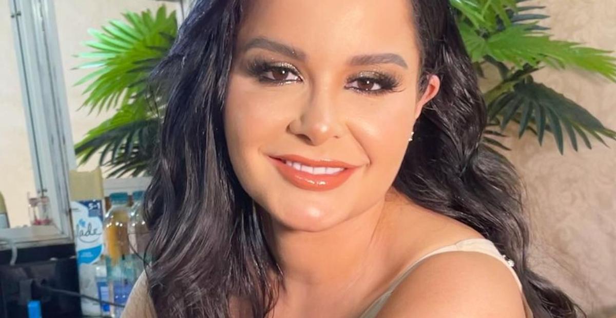 Maraisa agradece apoio dos fãs nos bastidores de show: ”Fonte da nossa força!”