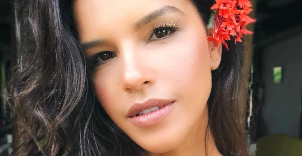 Aos 36 anos, Mariana Rios publica cliques super ousados e impressiona os internautas