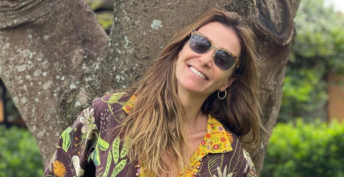 Mônica Martelli sobre desfilar no SPFW: ”Energia boa”