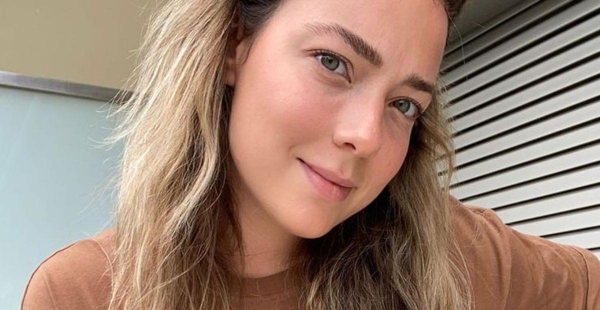 Carol Dantas abandona o loiro e revela novo visual: ”Fazia tempo que queria mudar”