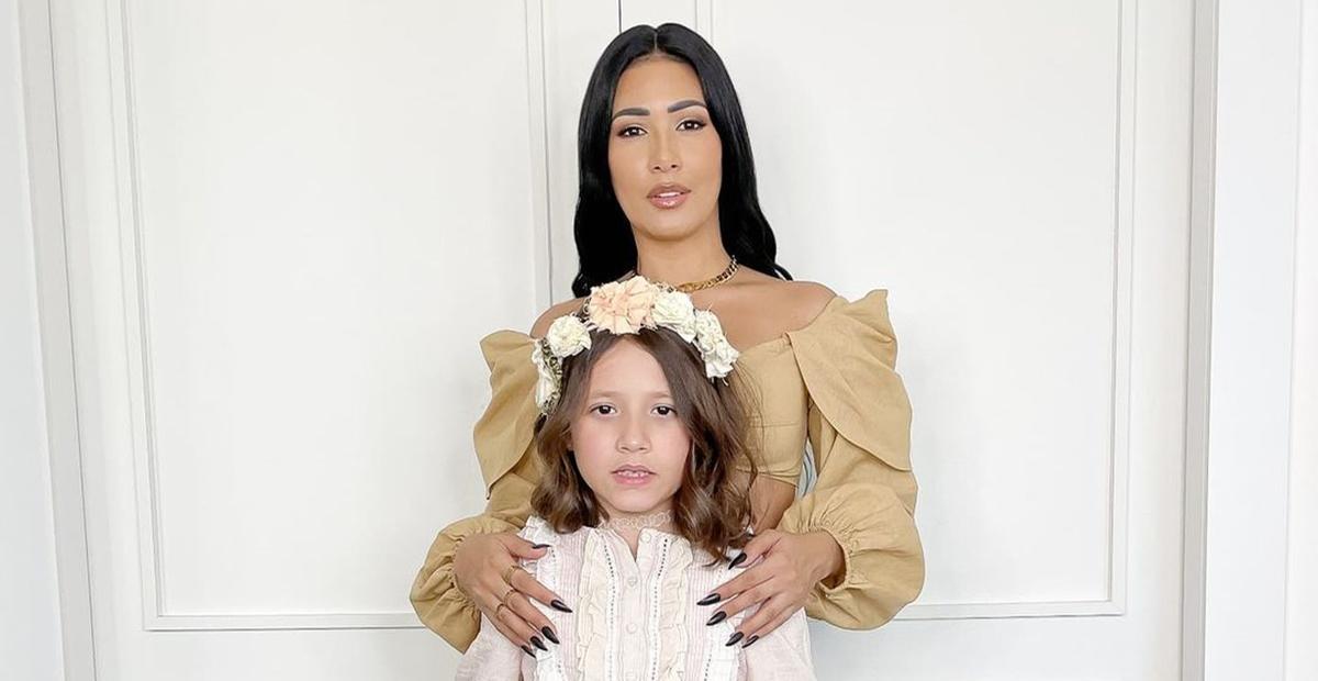 Simaria encanta ao combinar look com a filha Giovanna: ”Maravilhosas”