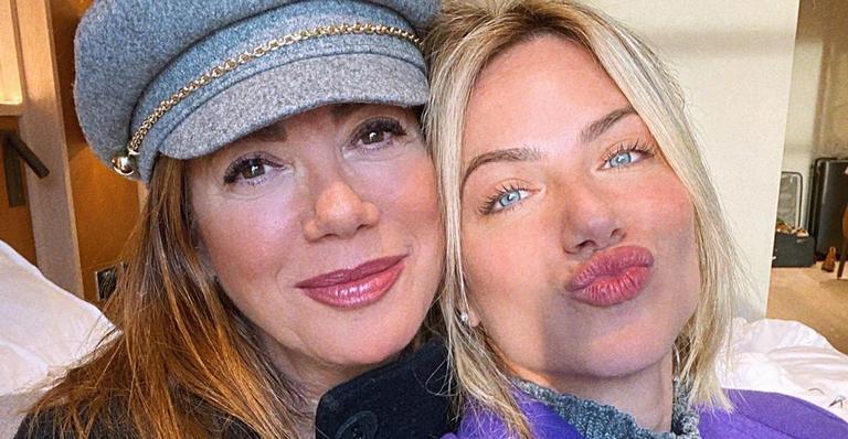 Giovanna Ewbank presta homenagem no aniversário da mãe, Deborah: ”Me inspira todos os dias”