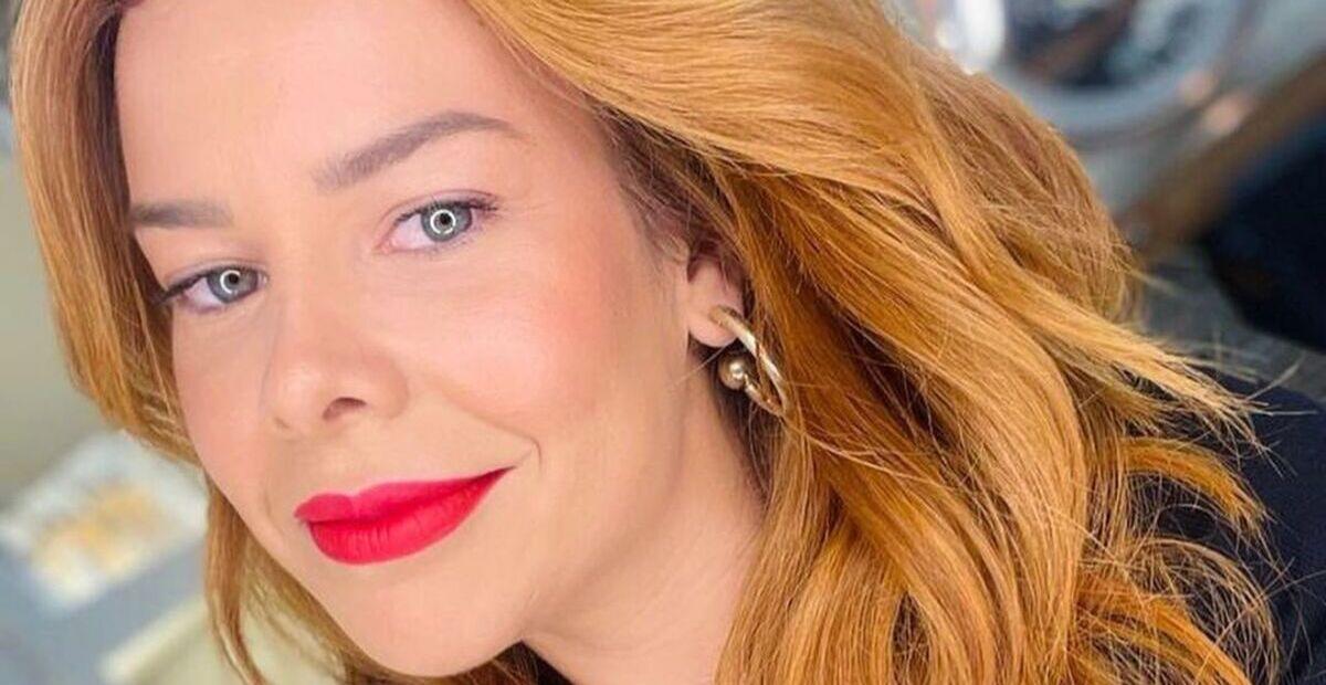 Após três anos de férias, Fernanda Souza anuncia novo trabalho na Netflix: ”Não resisti”