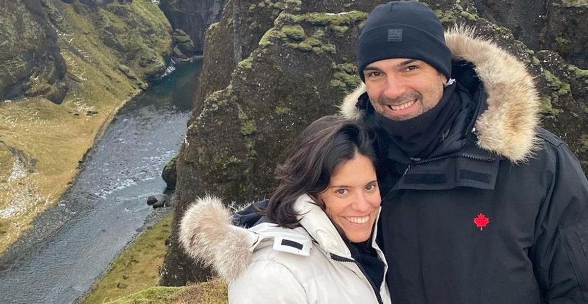 Tadeu Schmidt abre álbum de fotos de viagem para a Islândia com a esposa