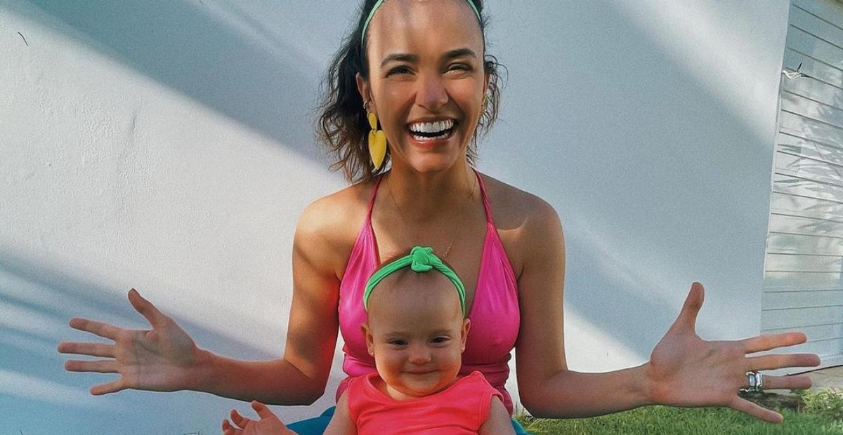 Talita Younan posta cliques encantadores ao lado da filha: ”Bebê da mamãe!”