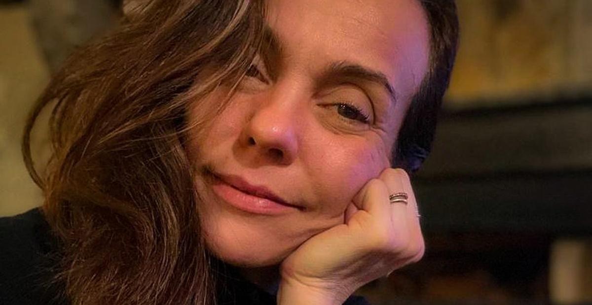 Flávia Monteiro parabeniza Record TV pela novela Gênesis: ”Emocionante e impecável”