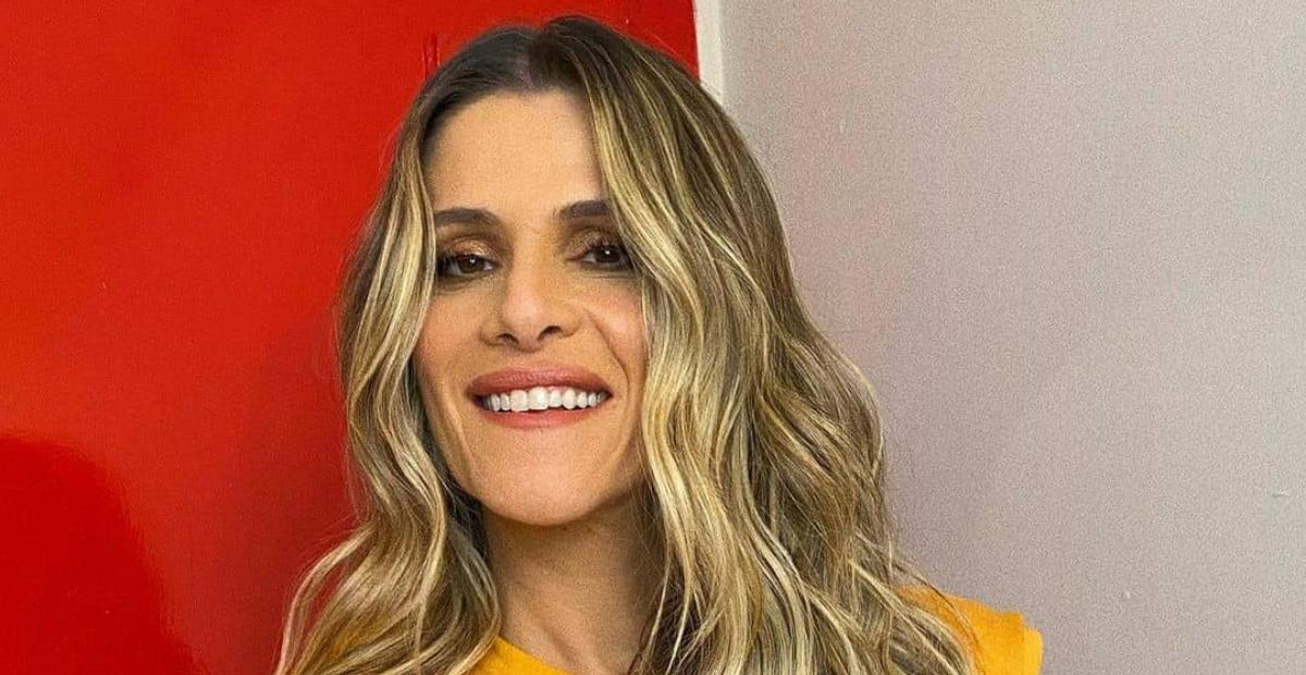 Ingrid Guimarães arranca elogios ao surgir deslumbrante na web: ”Muito linda!”