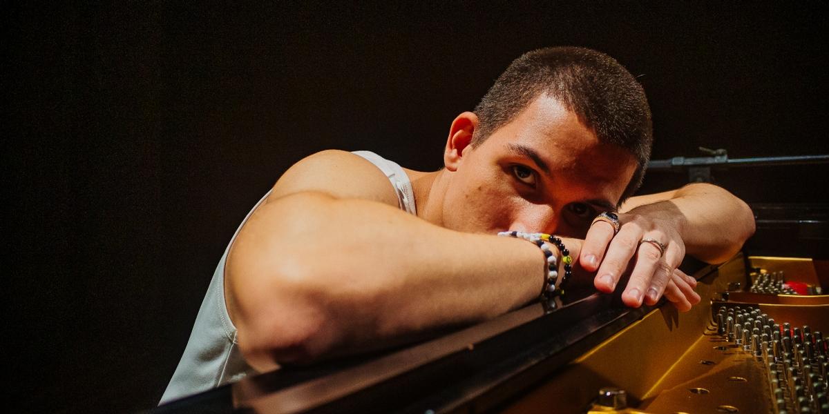 Lucas Gavvi utiliza seus próprios batimentos cardíacos em nova música: ”Se conectar”