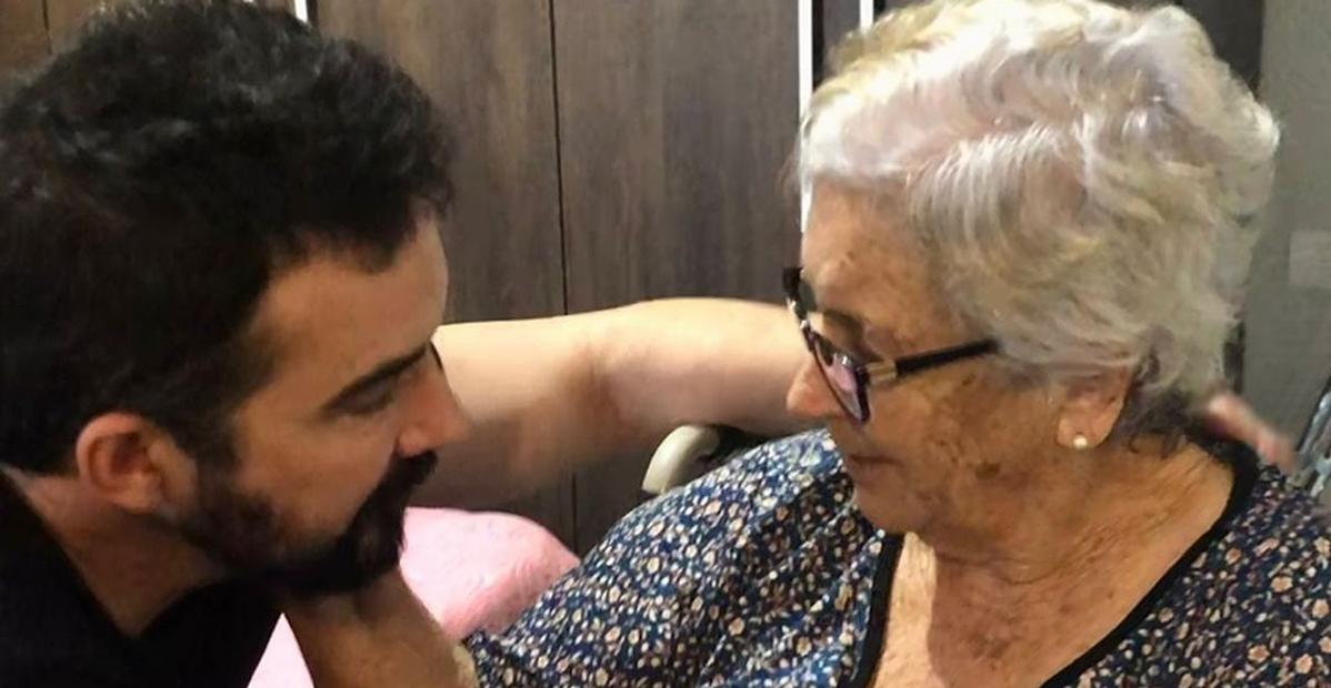 Padre Fábio de Melo emociona com homenagem à mãe: ”Hoje seria o seu aniversário”