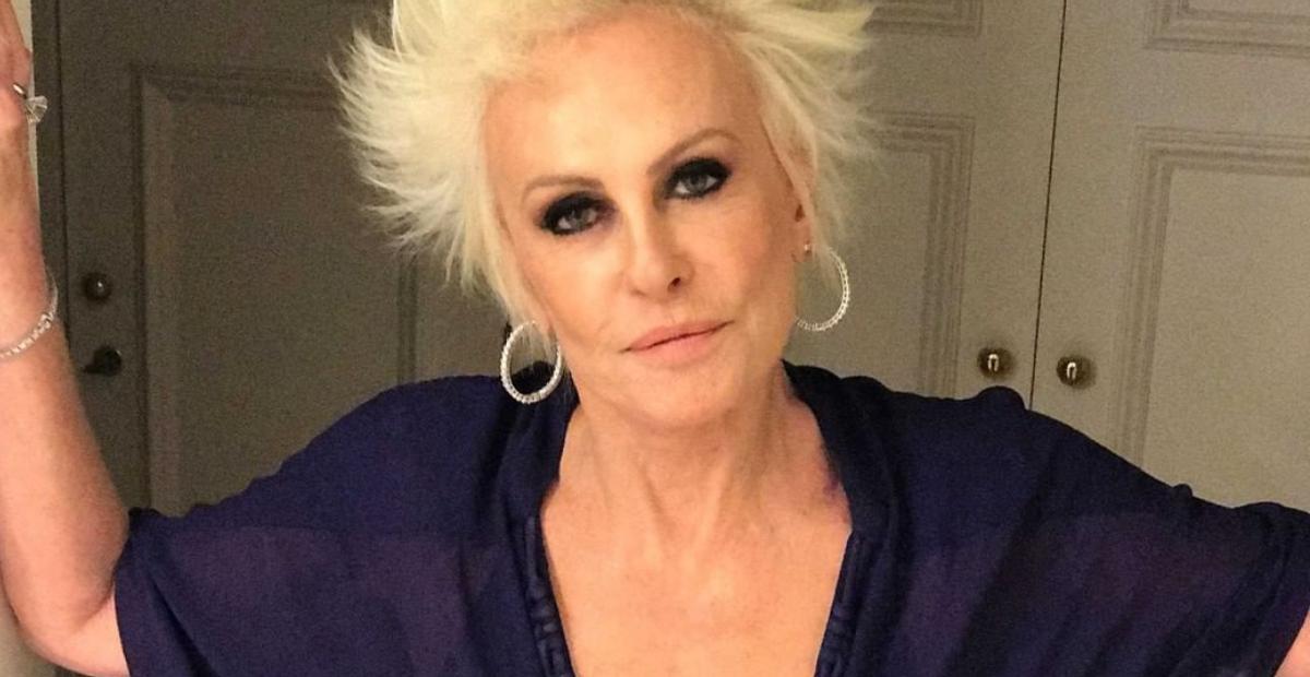 Ana Maria Braga abre o jogo e revela posicionamento sobre possível cancelamento do Carnaval
