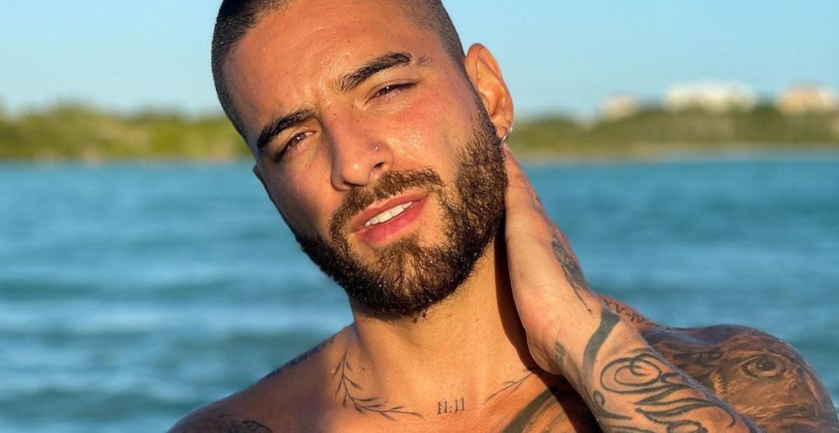 Maluma celebra 60 milhões de seguidores com clique seminu e faz promessa picante