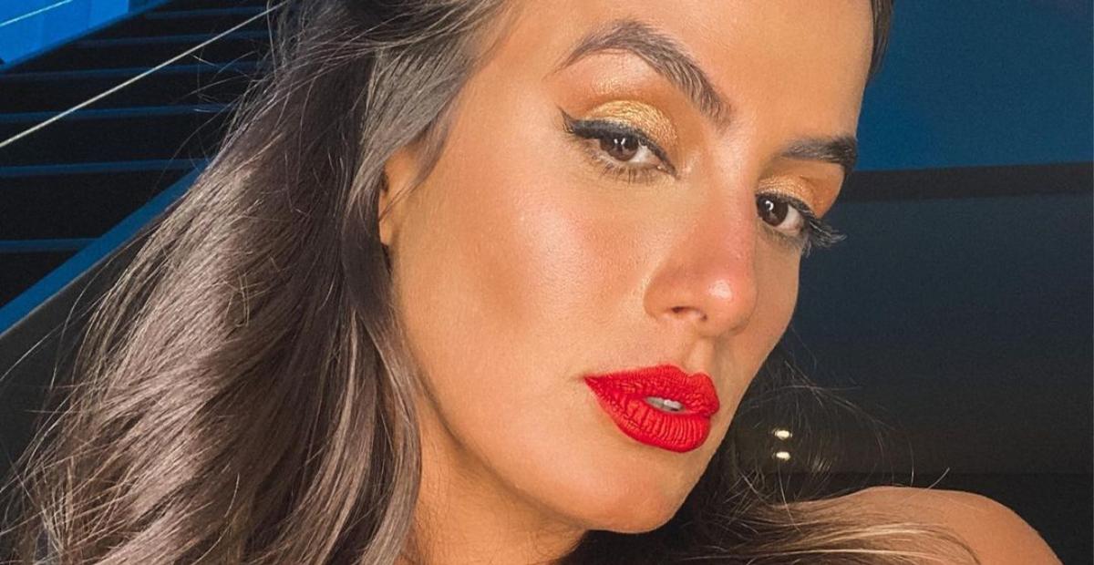 De biquíni, Carol Peixinho arranca suspiros com corpo escultural: ”A mais linda”