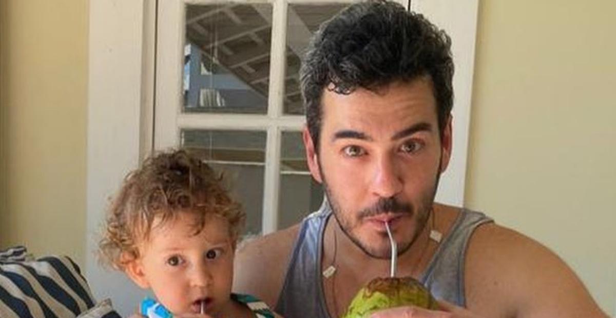 Marcos Veras mostra Davi tomando água de coco: ”Sextou com S de saudáveis”