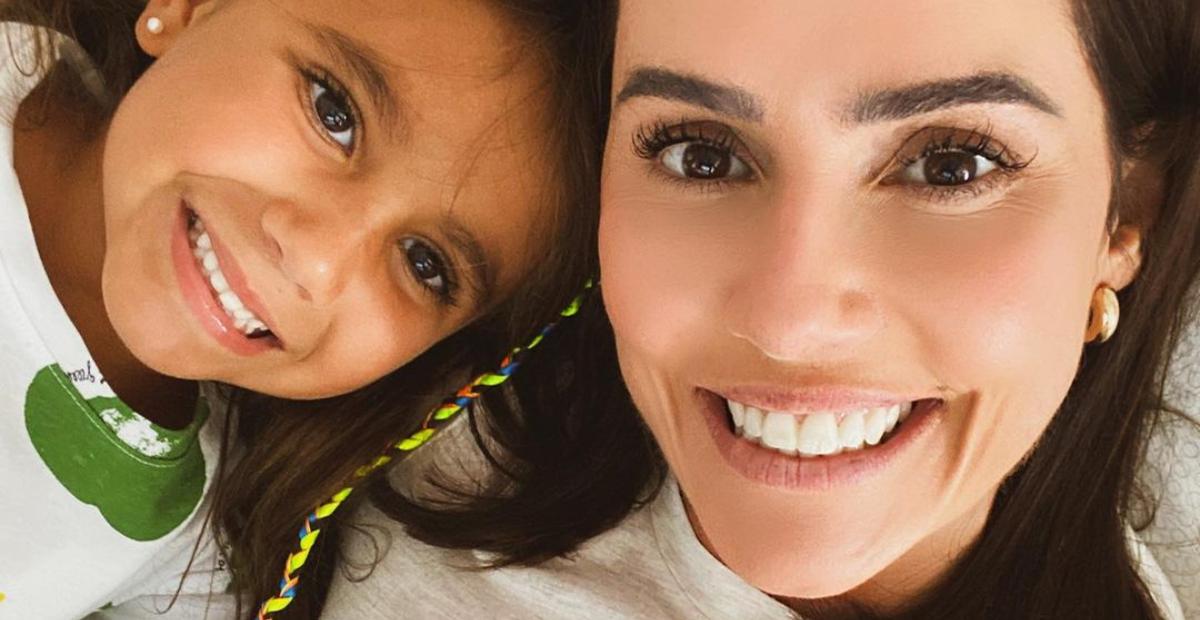Deborah Secco mostra álbum da festa de 6 anos de Maria Flor: ”Que seja o início de um ciclo lindo”