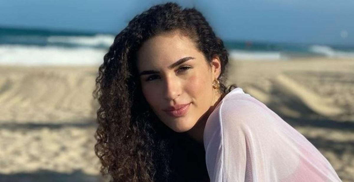 Em Fortaleza, Lívian Aragão posta clique raro de biquíni: ”Uma obra de arte”