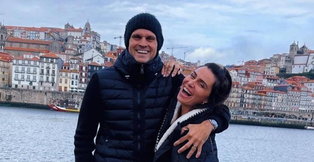 De chapéu, Giovanna Antonelli esbanja beleza em viagem a Portugal com o marido: ”Lugar lindo!”