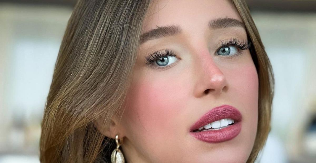 Duda Reis faz carão ao exibir look decotado poderoso e arranca elogios da web: ”Que mulher”