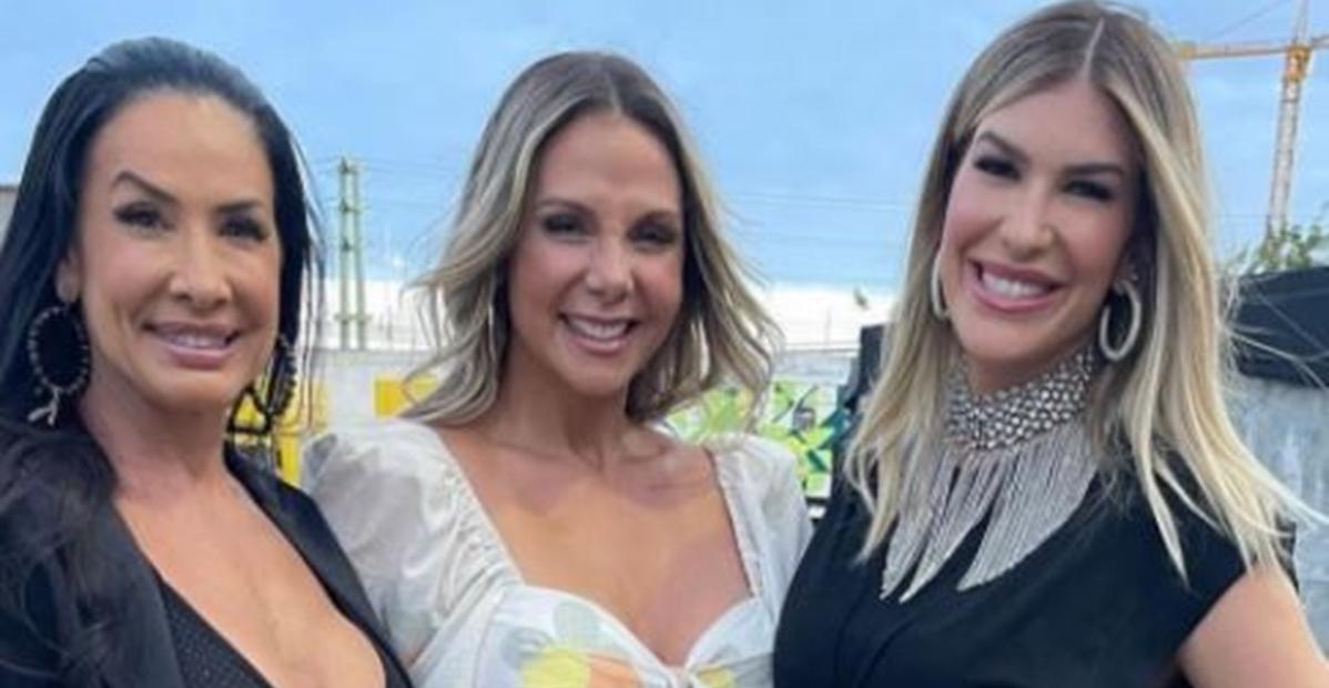 Lore Improta dança ao lado de Carla Perez e Scheila Carvalho e web vai à loucura: ”Rainhas”