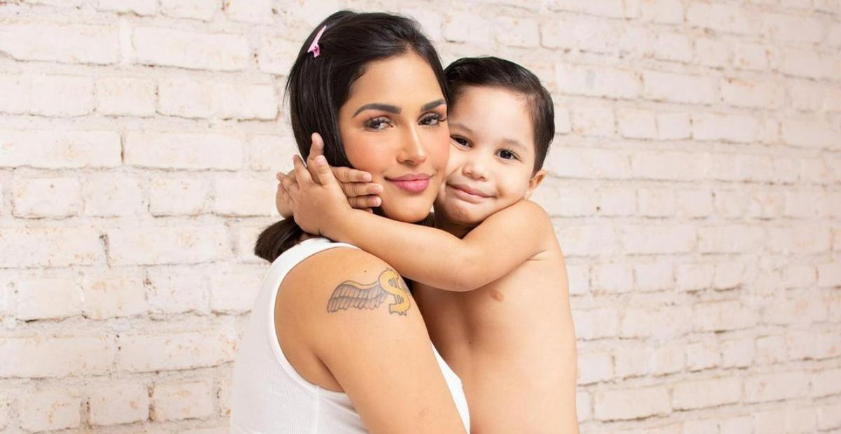 Flay abre álbum de fotos da festa de aniversário do filho: ”4 aninhos da minha vidinha”